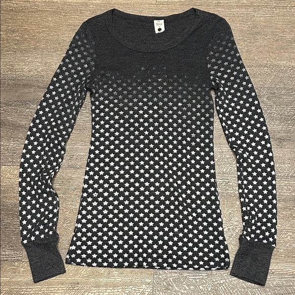 Free People Vintage Star Spangled Ombre Waffle Knit Thermal Top in Dark Gray  S - Picture 2 of 8